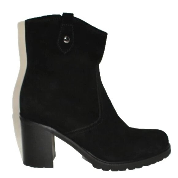 New! La Canadienne PHINN Size 9 Lug Sole Suede Black Fashion Ankle Boot DD521
